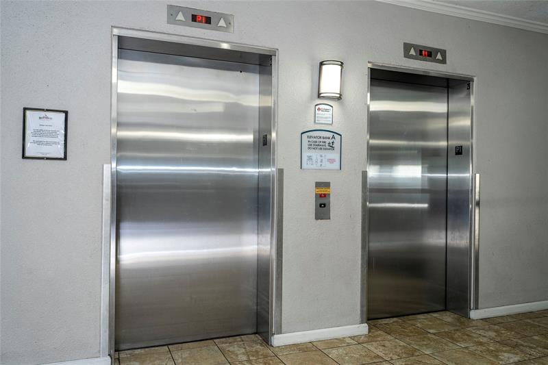 Image 28 of 88 For 13415 Blue Heron Beach Dr  910