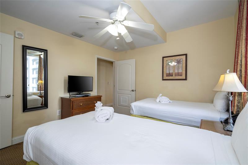 Image 57 of 88 For 13415 Blue Heron Beach Dr  910