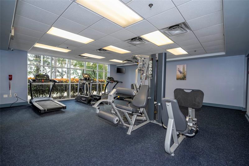 Image 86 of 88 For 13415 Blue Heron Beach Dr  910