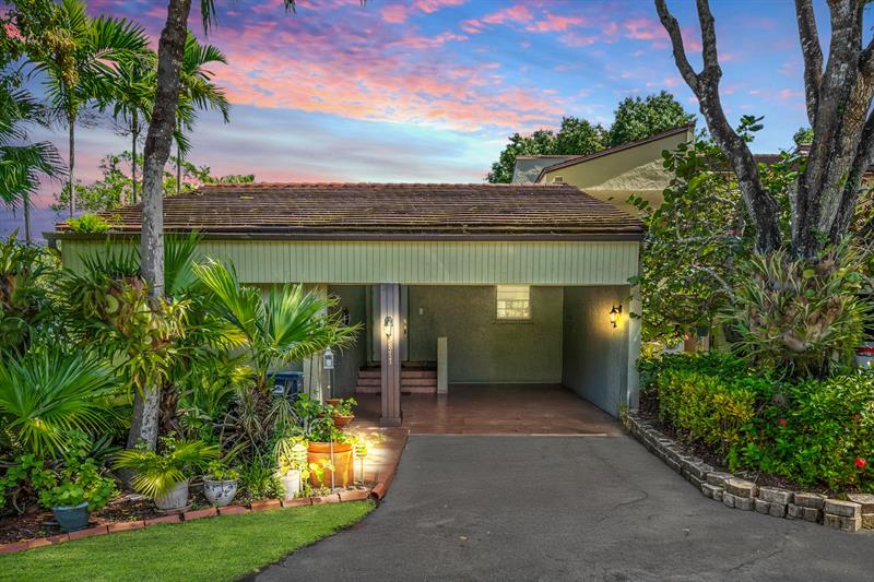 Image 8 of 53 For 3877 Estepona Ave  9e1