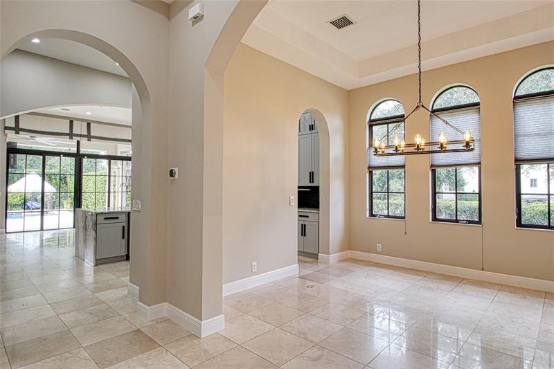 Image 10 of 44 For 9544 Kenley Ct