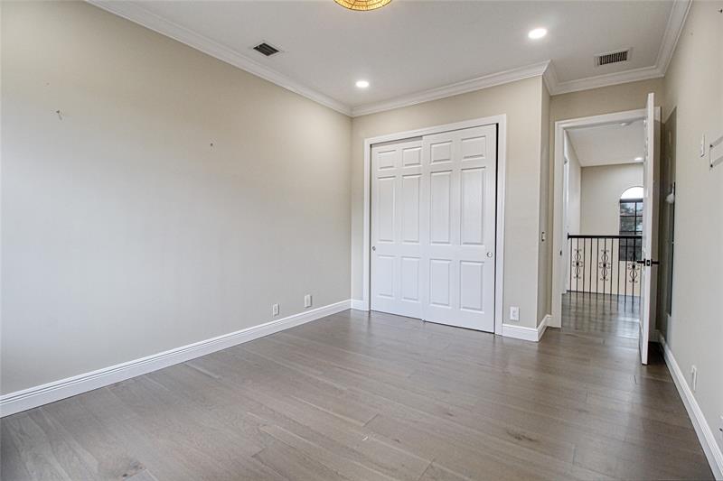 Image 33 of 44 For 9544 Kenley Ct