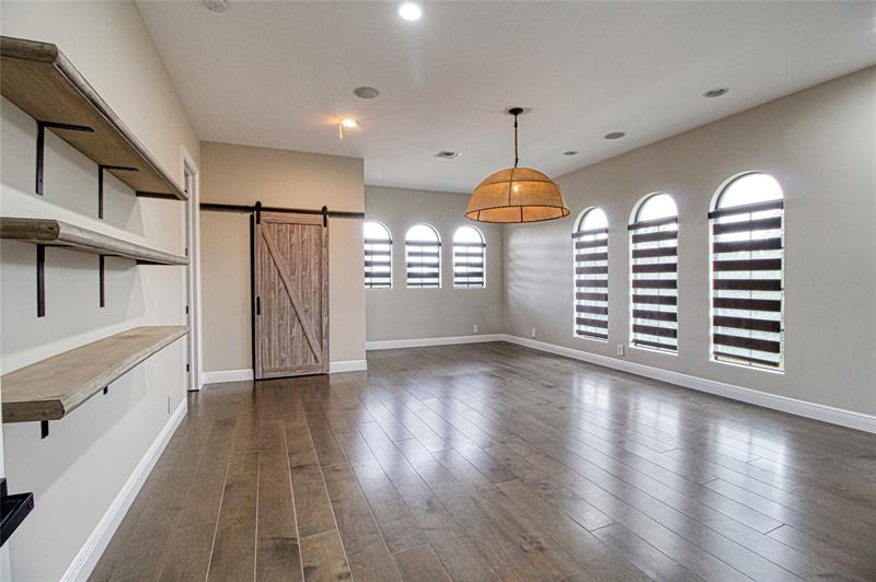 Image 39 of 44 For 9544 Kenley Ct