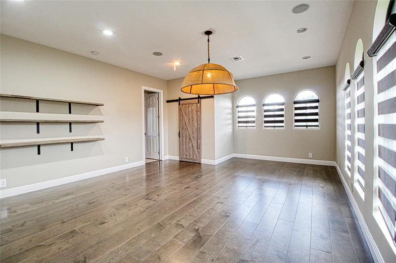 Image 40 of 44 For 9544 Kenley Ct