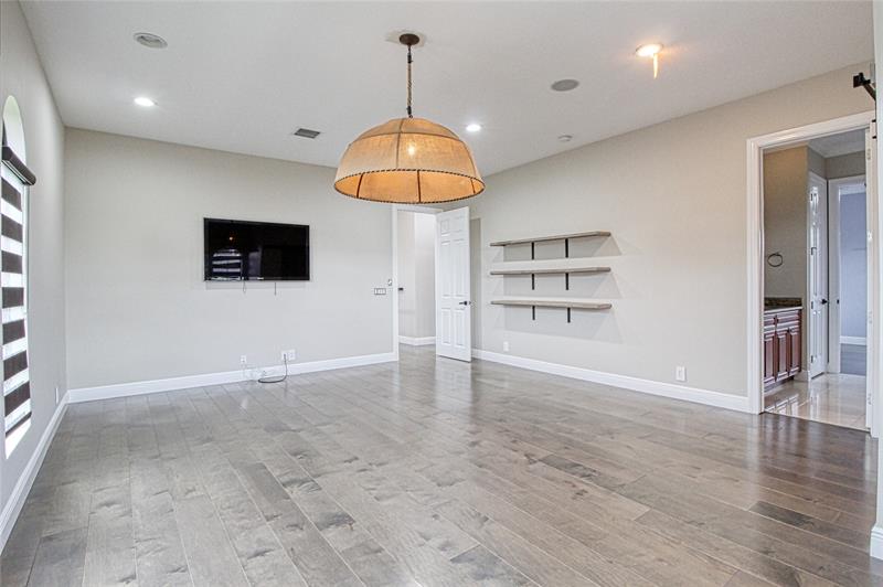 Image 41 of 44 For 9544 Kenley Ct