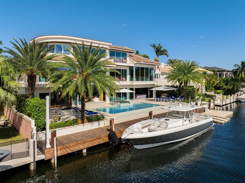 Image 65 of 68 For 14 Isla Bahia Dr