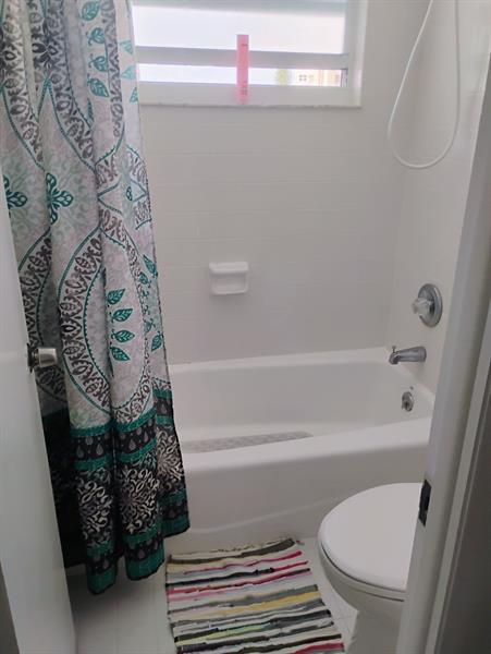 Image 8 of 15 For 301 Ocean Blvd  407