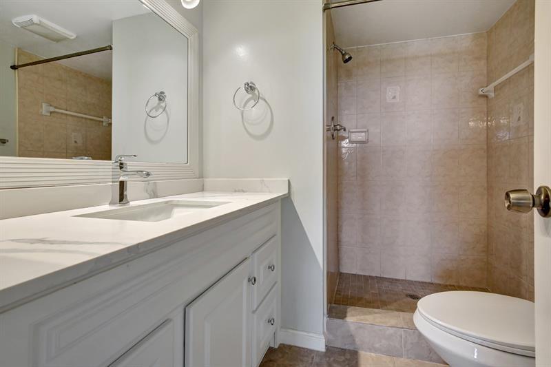 Image 11 of 27 For 8225 Sunrise Lakes Blvd  303