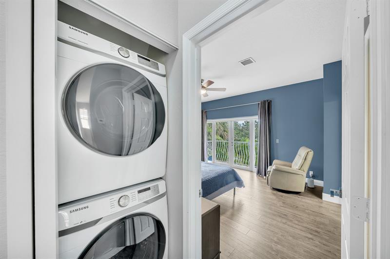 Image 41 of 53 For 1251 32nd St