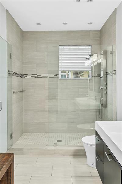 Image 50 of 53 For 1251 32nd St