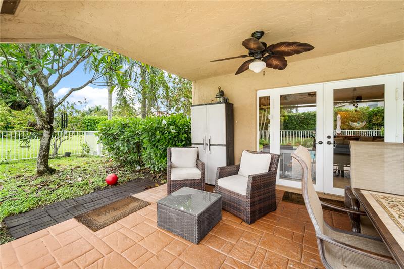 Image 42 of 61 For 7604 Lexington Ln
