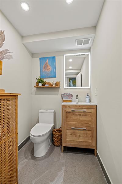 Image 10 of 25 For 133 Pompano Beach Blvd  906
