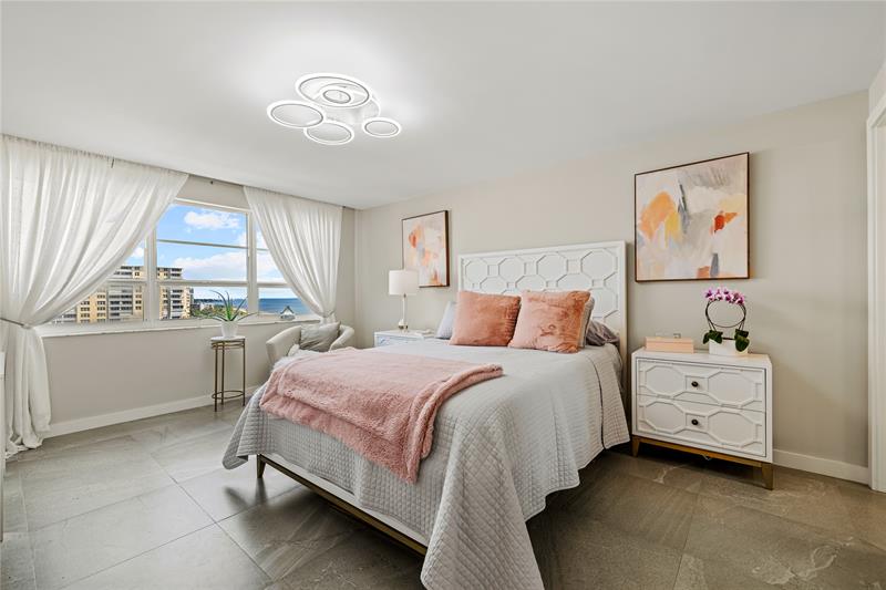 Image 11 of 25 For 133 Pompano Beach Blvd  906