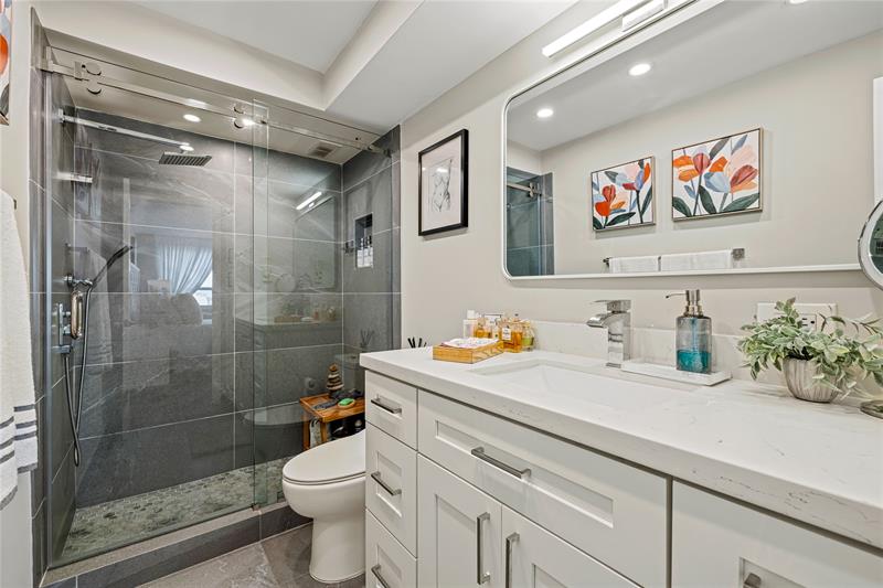 Image 12 of 25 For 133 Pompano Beach Blvd  906