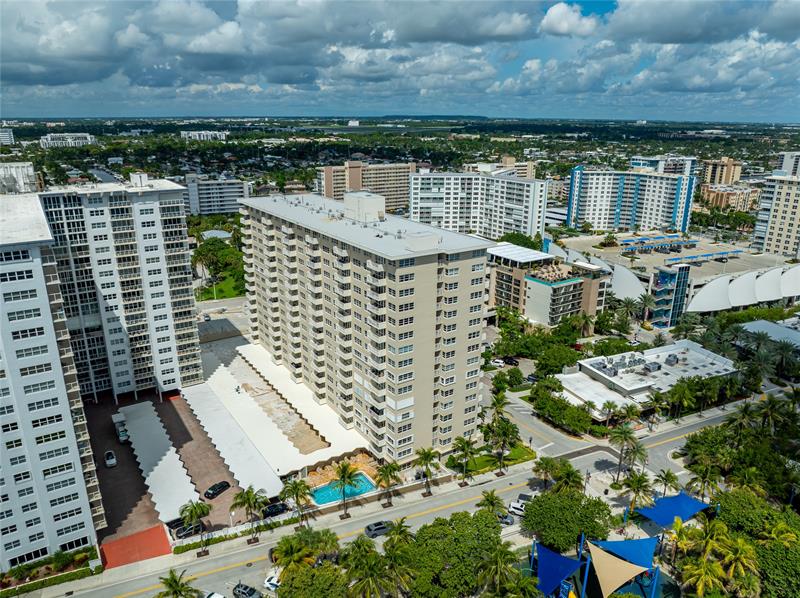 Image 20 of 25 For 133 Pompano Beach Blvd  906
