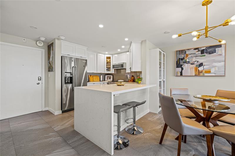 Image 4 of 25 For 133 Pompano Beach Blvd  906