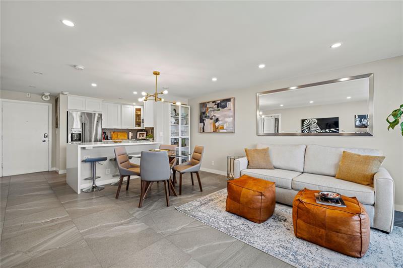 Image 8 of 25 For 133 Pompano Beach Blvd  906