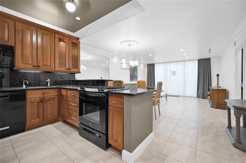 Image 2 of 23 For 2030 Ocean Dr  2201