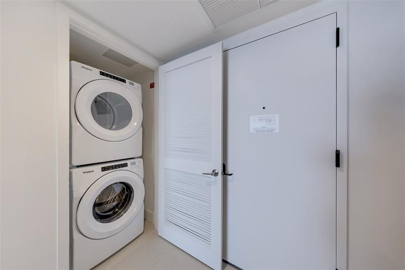 Image 10 of 15 For 159 6th St  3113