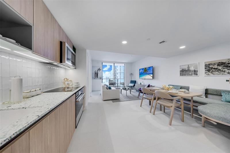 Image 6 of 15 For 159 6th St  3113