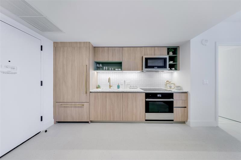 Image 7 of 15 For 159 6th St  3113