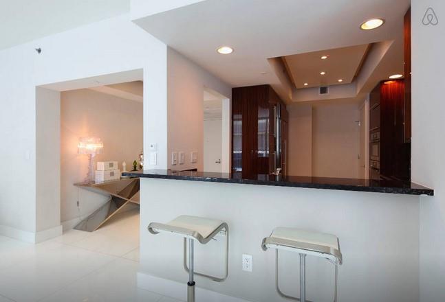 Image 12 of 31 For 2711 Ocean Dr  506