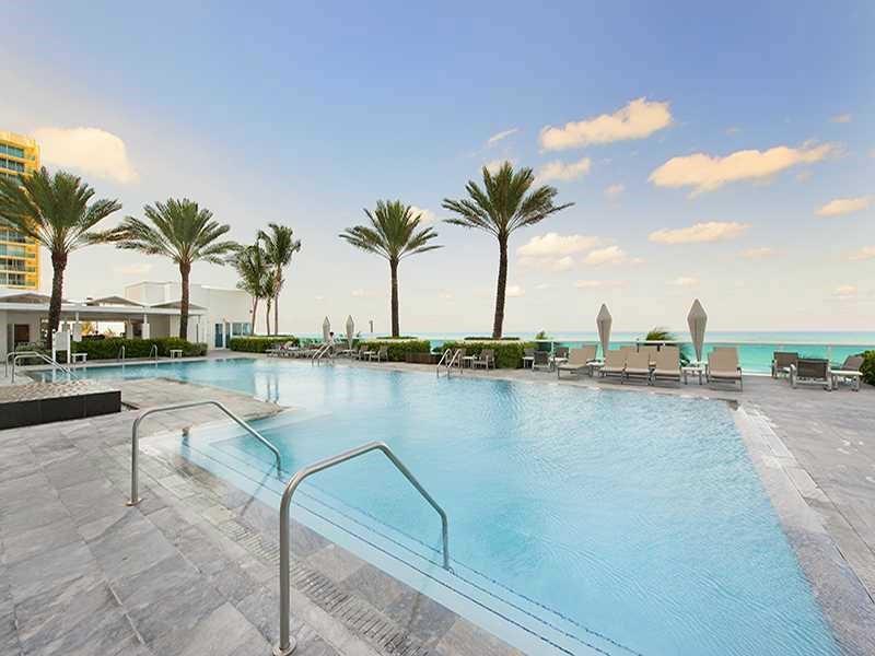 Image 17 of 31 For 2711 Ocean Dr  506