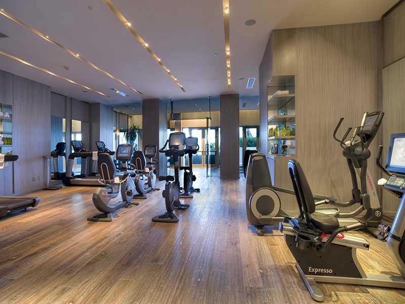 Image 20 of 31 For 2711 Ocean Dr  506