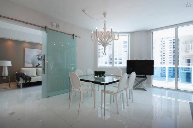 Image 4 of 31 For 2711 Ocean Dr  506