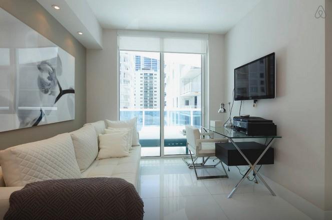 Image 5 of 31 For 2711 Ocean Dr  506