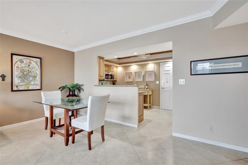 Image 10 of 29 For 3233 34th St  505