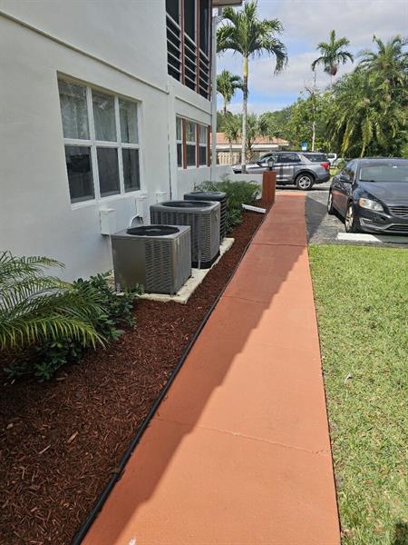 Image 11 of 31 For 3200 Coral Springs Dr  109