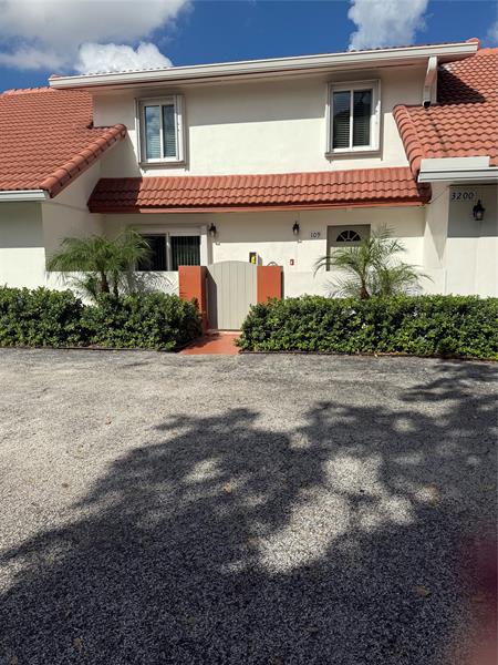 Image 3 of 31 For 3200 Coral Springs Dr  109