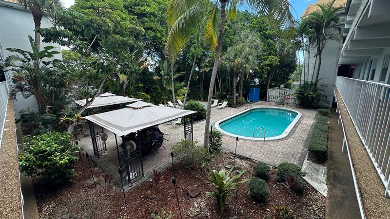 Image 11 of 14 For 1407 56th St  212
