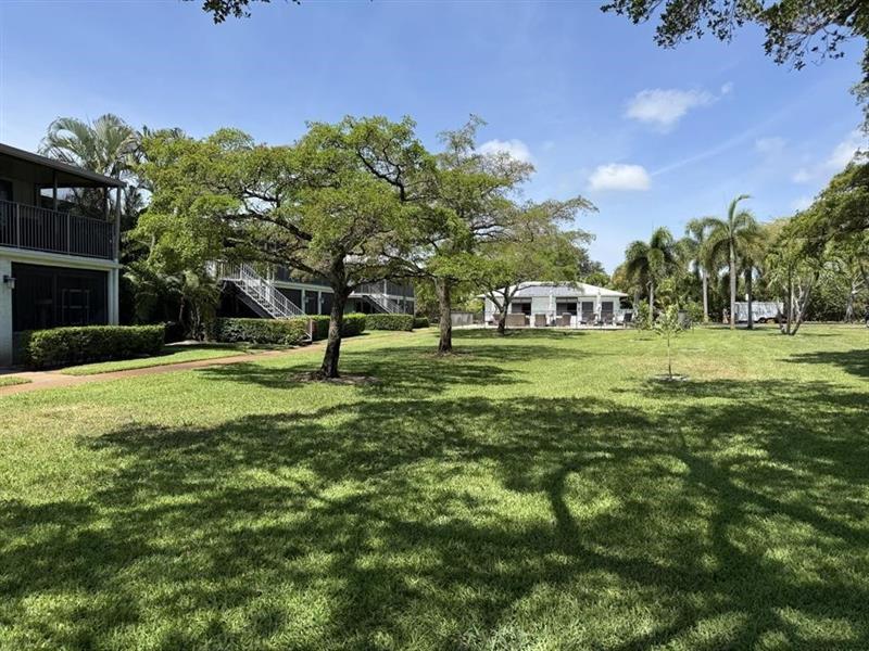 Image 26 of 26 For 2920 Florida Blvd  215