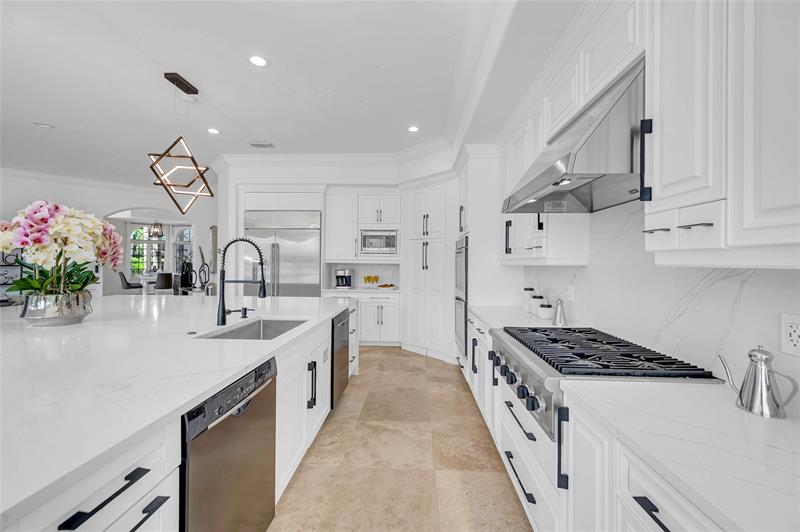 Image 33 of 70 For 30 Fiesta Way