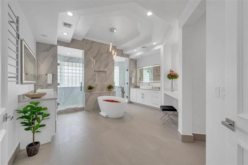 Image 42 of 70 For 30 Fiesta Way