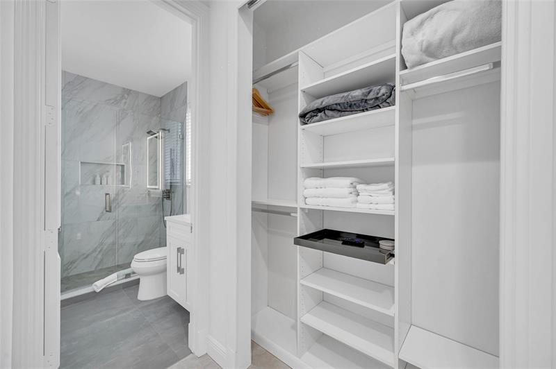 Image 64 of 70 For 30 Fiesta Way