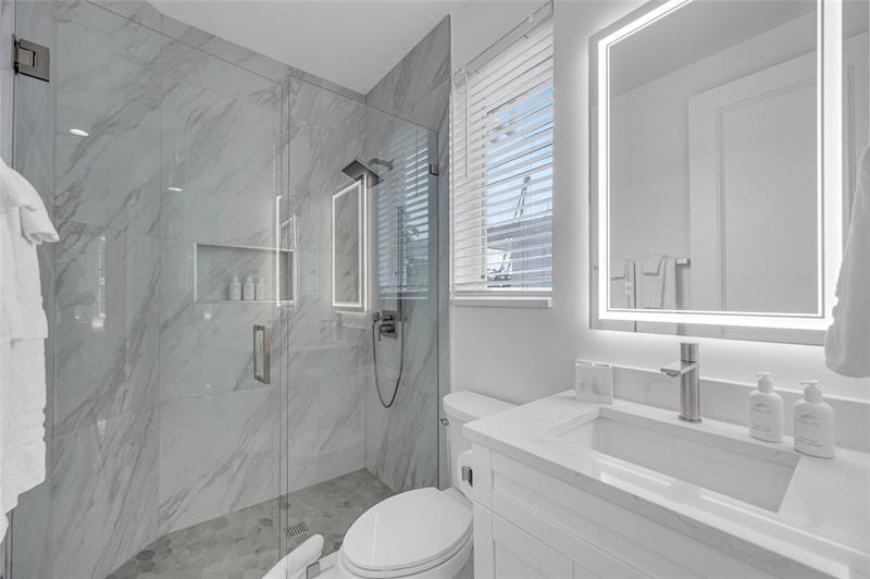 Image 65 of 70 For 30 Fiesta Way