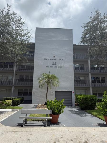 Details for 251 132nd Way  108h, Pembroke Pines, FL 33027