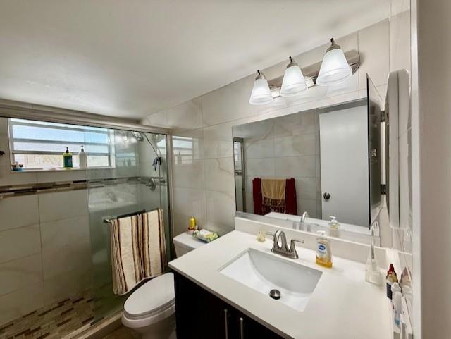Image 11 of 12 For 8330 Sands Point Blvd  N107