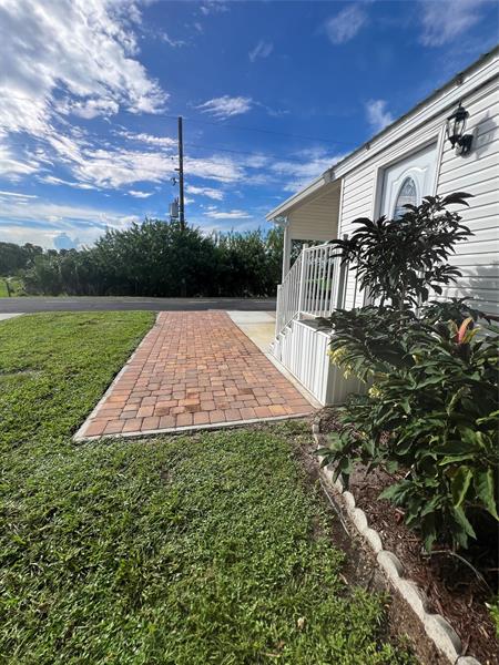 Image 22 of 35 For 13560 127th Ter