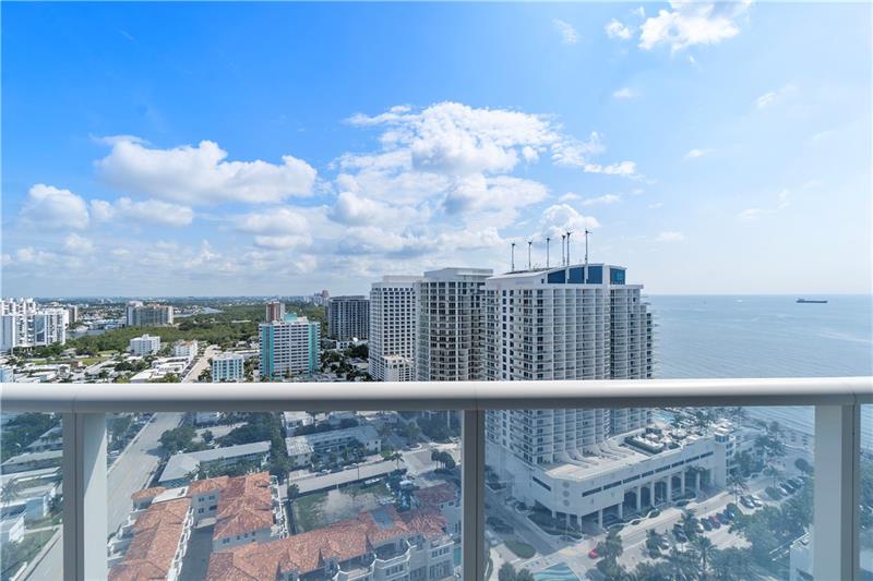 Image 20 of 46 For 3101 Bayshore Dr