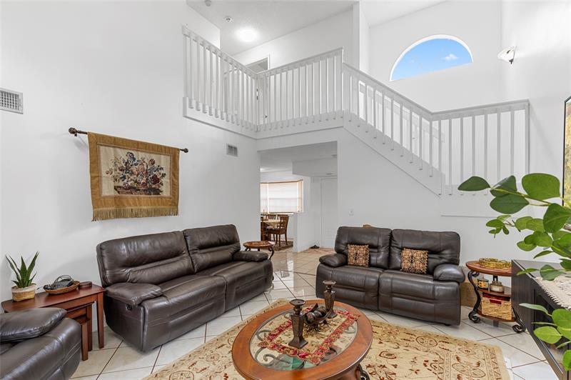Image 10 of 49 For 11311 Lakeview Drive  7n