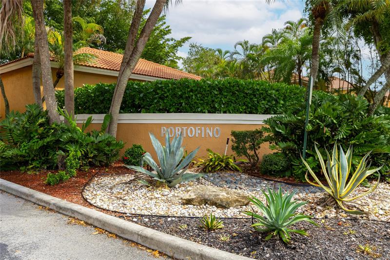 Image 4 of 49 For 11311 Lakeview Drive  7n