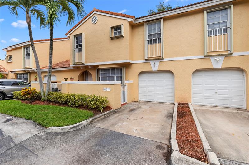 Image 7 of 49 For 11311 Lakeview Drive  7n