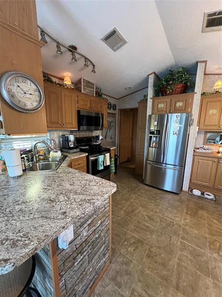 Image 11 of 23 For 7950 State Road 78 #290