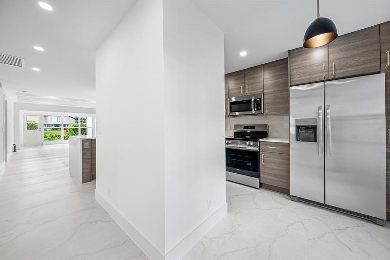 Image 10 of 26 For 1541 20th Avenue  101