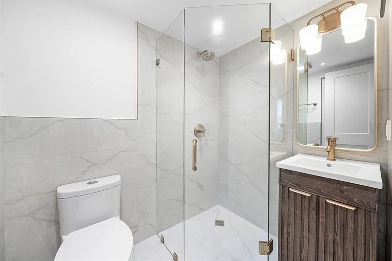 Image 13 of 26 For 1541 20th Avenue  101