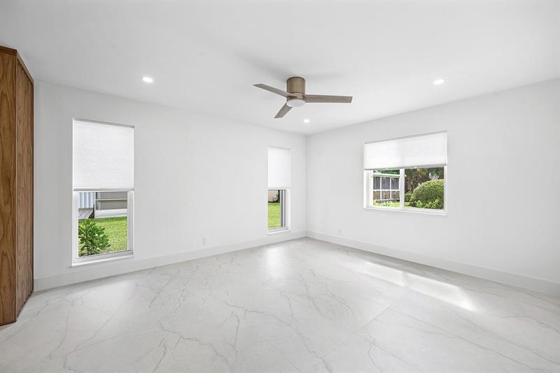 Image 15 of 26 For 1541 20th Avenue  101
